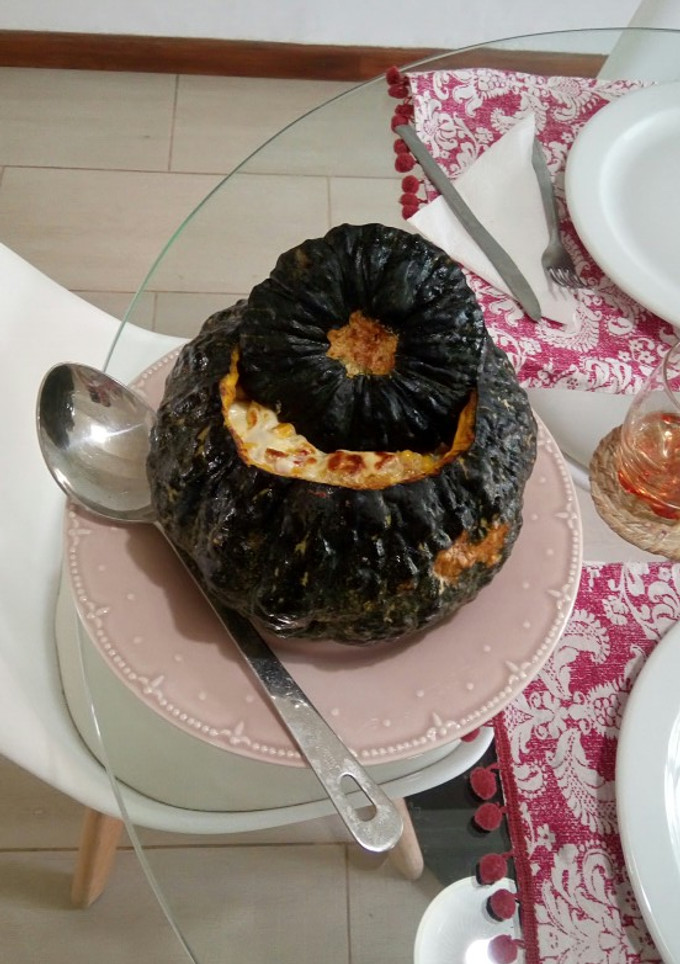 Una foto de Zapallo relleno #vegetariano
