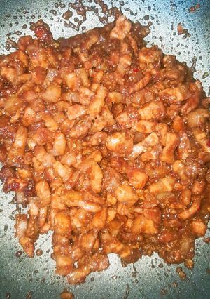 Hình của món Thịt kho ruốc sả.