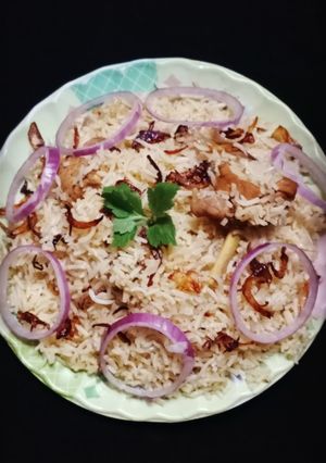 A picture of Excuisite Yakhni Pulao.