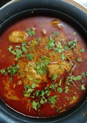 A picture of Spicy Malwani Chicken.