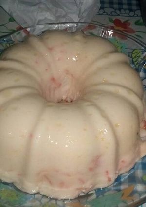 Una foto de Gelatina de zanahoria con piña