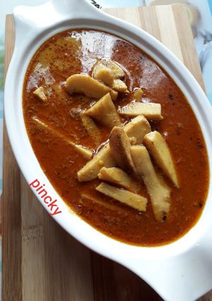 A picture of Sarso ki gravy wali arbi ki sabji.