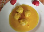 Una foto de albondigas en salsa avecrem