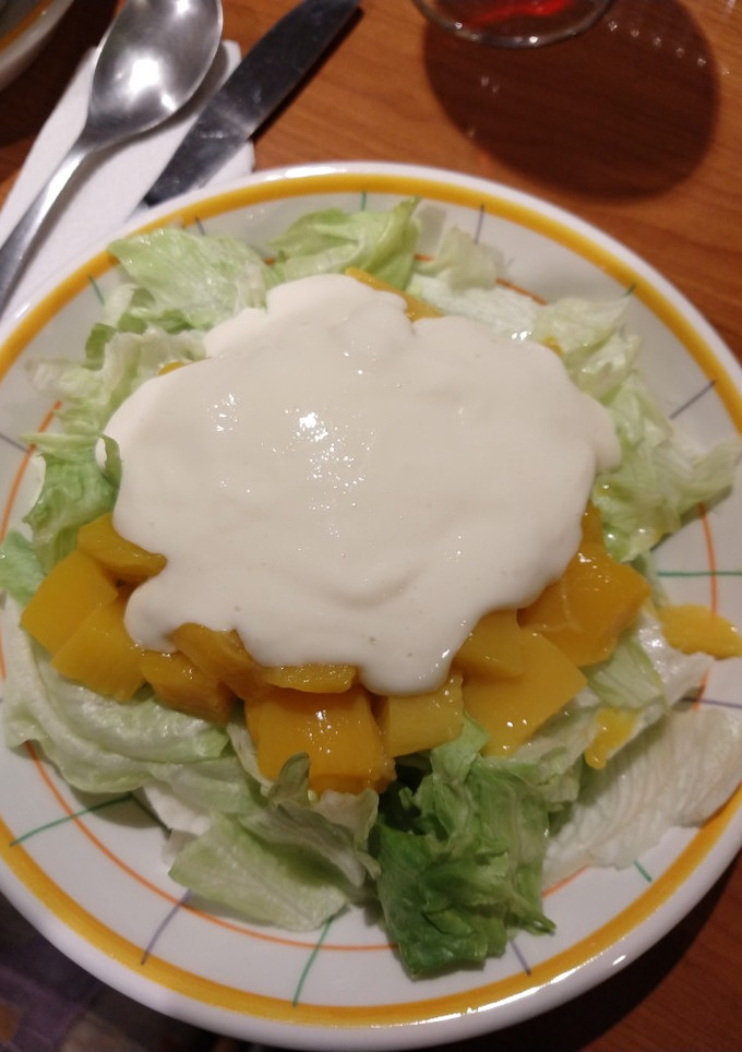 Una foto de Ensalada de mango
