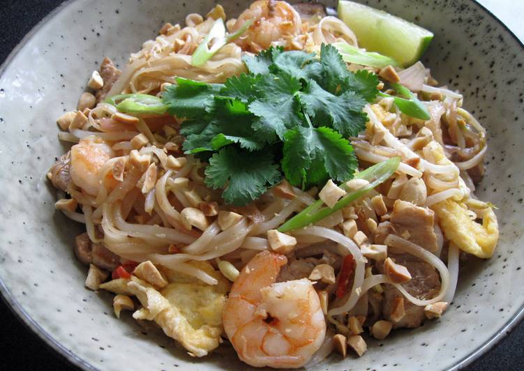 Simple Way to Prepare Perfect Pad Thai