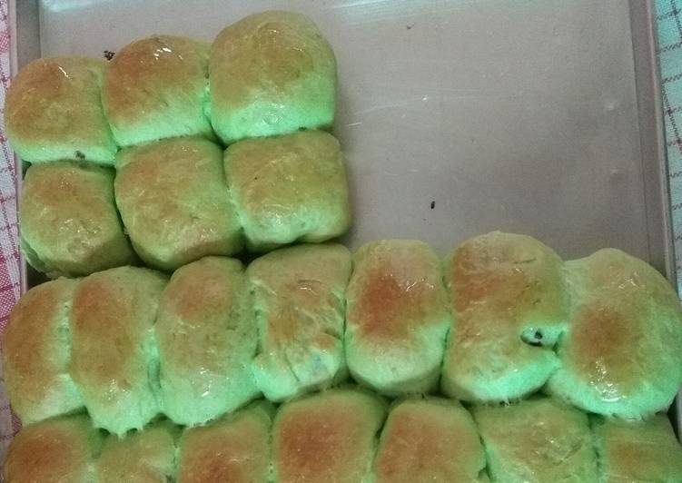 Bumbu Roti Sobek Pandan isi Coklat | Langkah Membuat Roti Sobek Pandan isi Coklat Yang Bikin Ngiler