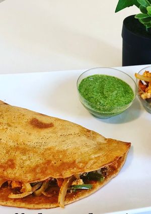 A picture of Stuffed Tandoori Besan Chilla.