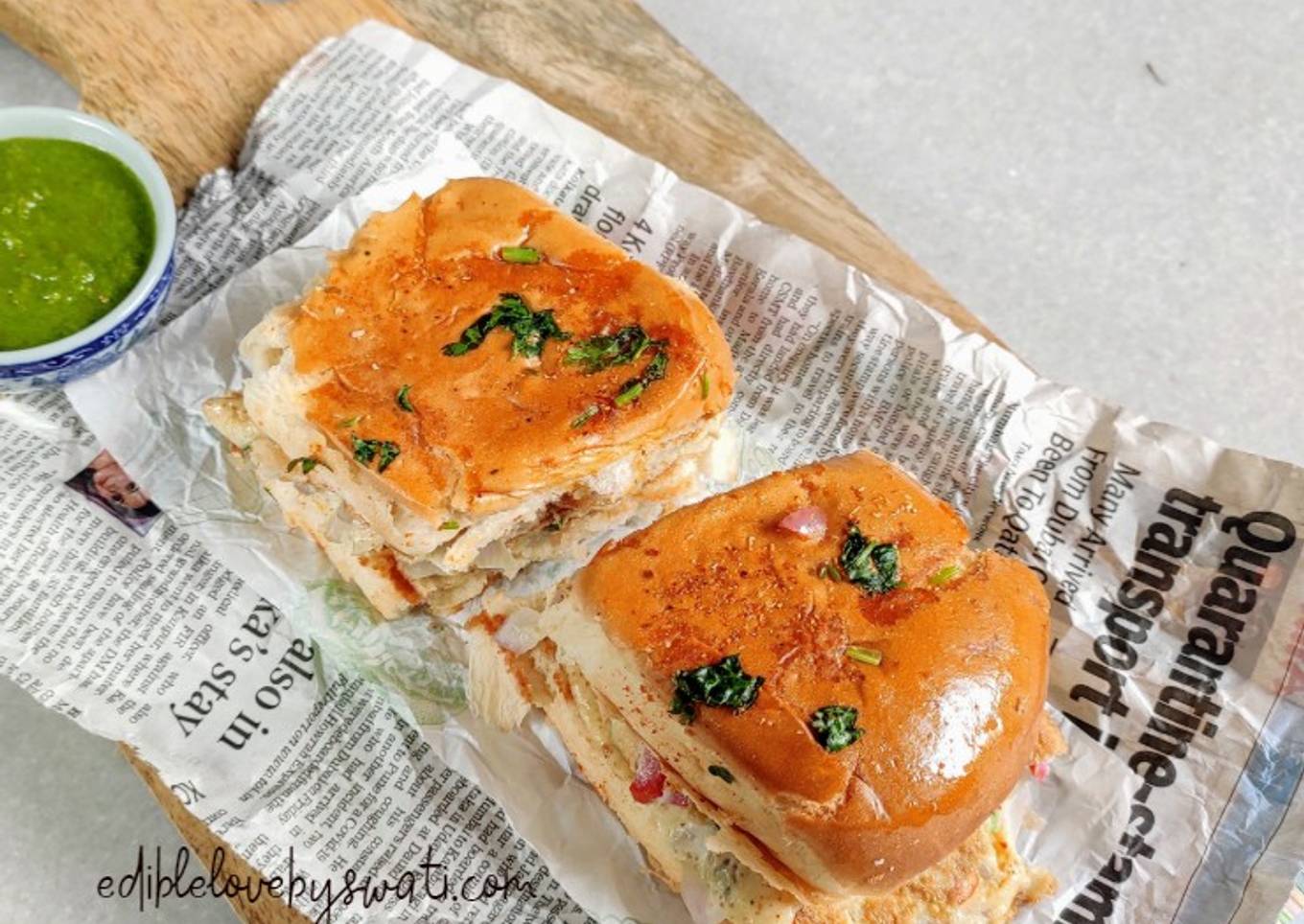 Recipe of Homemade Pav omelette or bun omelette