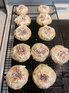 A picture of Jen’s Christmas Cookies.