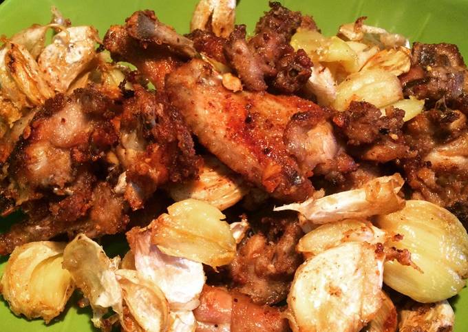 Ayam goreng bawang putih (khas Batam)