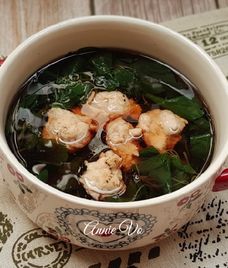 canh rau dền nấu mọc