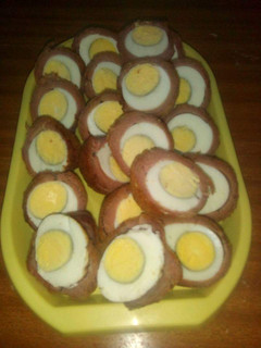 A picture of Scotch Eggs.