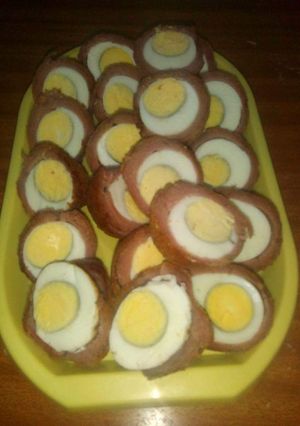 A picture of Scotch Eggs.