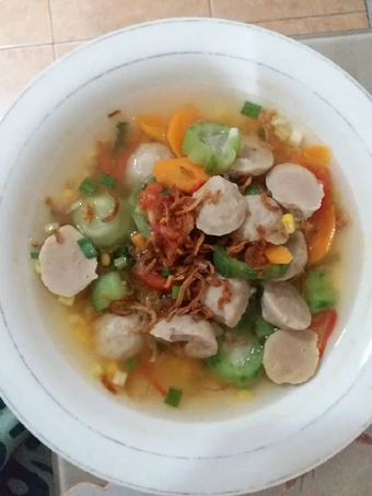 Langkah Mudah untuk Menyiapkan Resep Sop oyong pentol yang Bikin Ngiler Anti Ribet, Menggugah Selera