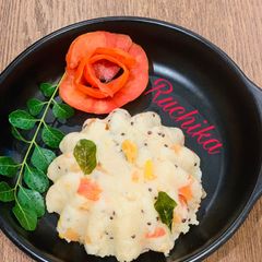A picture of Tomato Upma.