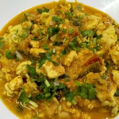 A picture of Egg burji gravy.
