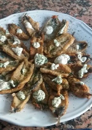 Una foto de Bocartes en tempura al olioli