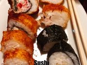 Una foto de sushi panko