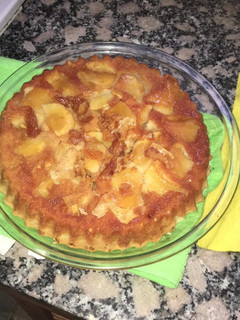 Una foto de Torta de manzana invertida