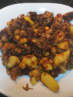Una foto de Cocido frito o Ropa vieja