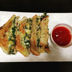 A picture of Healthy Spinach Corn Sandwich.