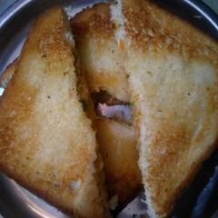 A picture of Veg sandwich.