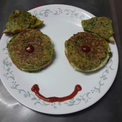 A picture of Spinach Bread Pakora.