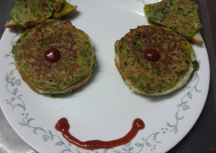 Steps to Prepare Speedy Spinach Bread Pakora