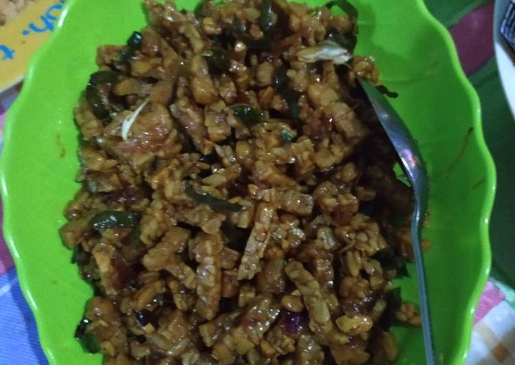 Orek kering tempe asam manis pedas