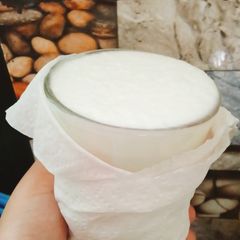 A picture of Meethi lassi.