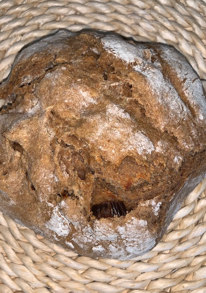 Una foto de Pan de Espelta con Dátiles