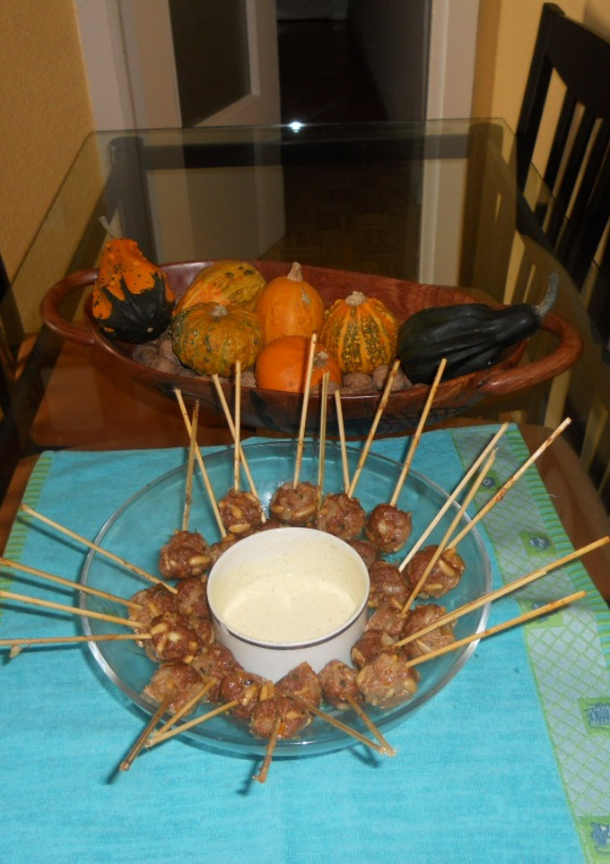 Una foto de Kefta de carne con salsa curry
