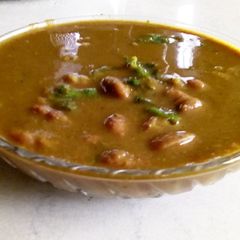 A picture of Rajma curry.
