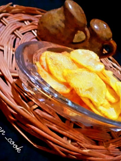 عکسی از دستور چیپس سرکه نمکی
