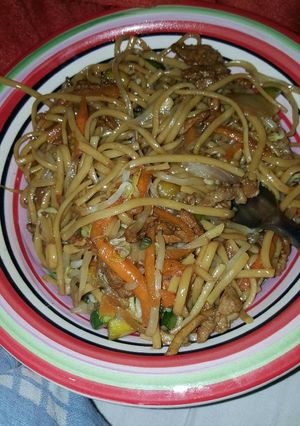 Una foto de Chaw mien (A mi manera rico y fácil)