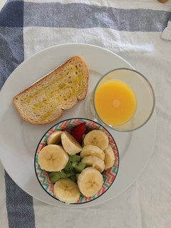 Una foto de Ensalada de frutas. Desayuno ligero
