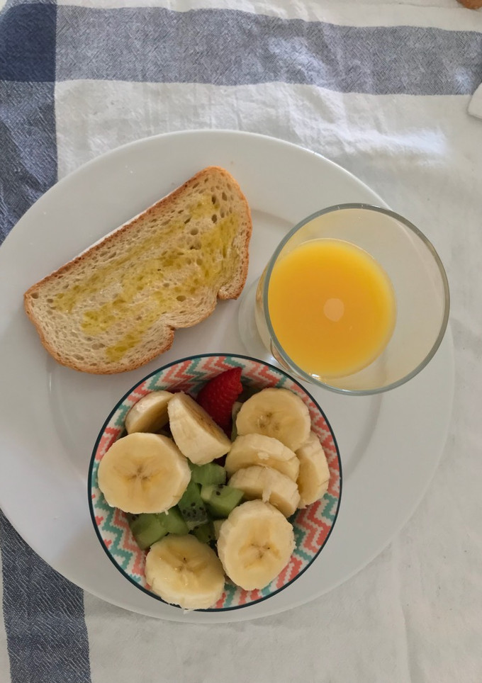 Una foto de Ensalada de frutas. Desayuno ligero