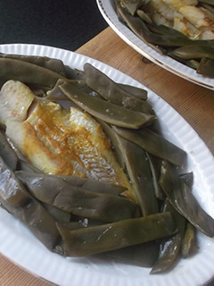 Una foto de Filete de merluza con judías verdes