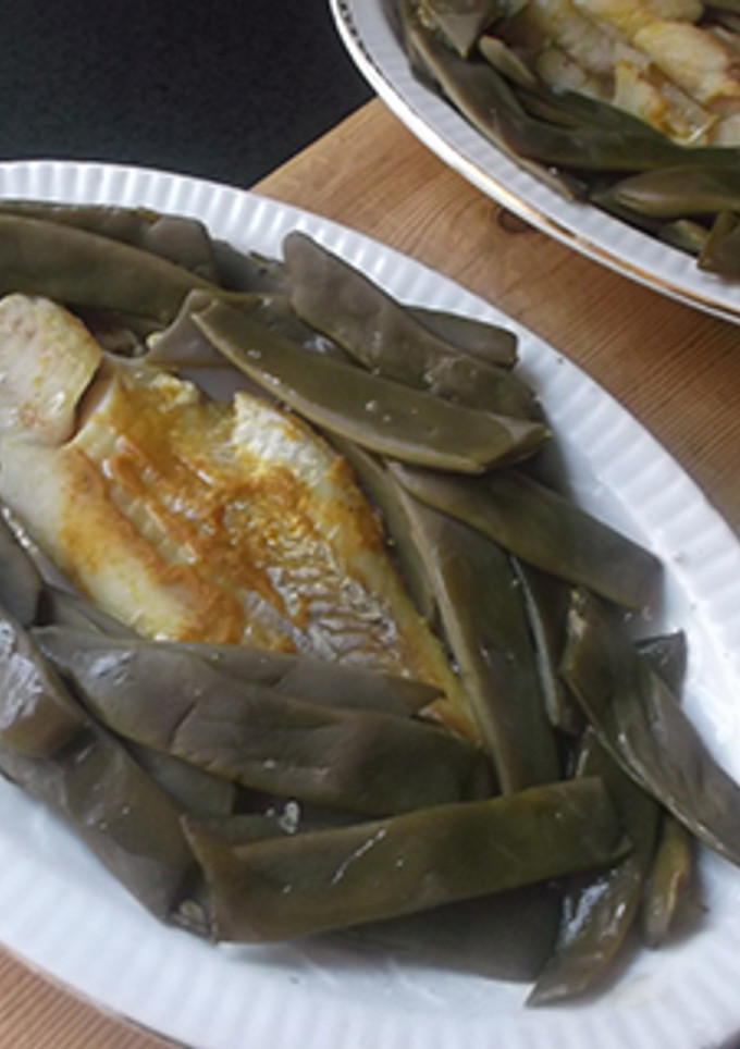 Una foto de Filete de merluza con judías verdes