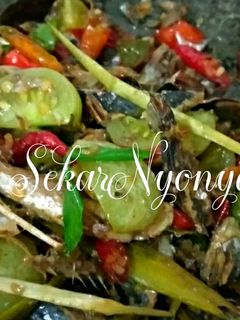 Foto resep Ikan asin tumis pedas