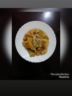 A picture of Sweet potatoes in coconut milk.