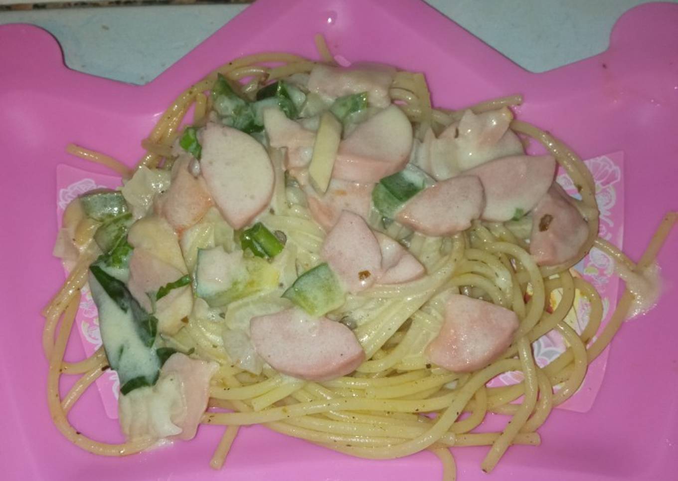 Spaghetti en salsa blanca