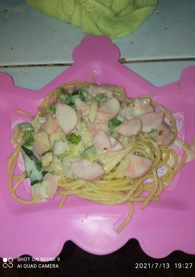 Una foto de Spaghetti en salsa blanca