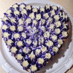A picture of Valentine Sugar Cookie Cake.