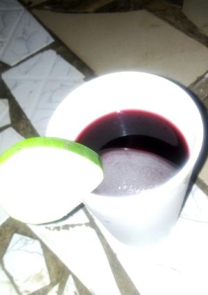 A picture of Zobo drink.