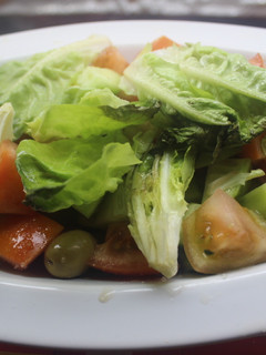 Una foto de Ensalada básica con lechuga