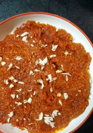 A picture of Gajar Halva.