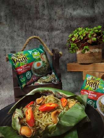 Langkah Gampang Menyiapkan Resep Mie Goreng Bakar Jiwa Pagi Kobe yang  Bikin Ketagihan Anti Ribet, Mantap Sekali