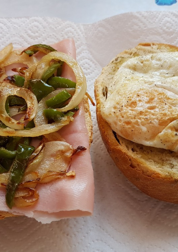 Una foto de Panecillo relleno 😋