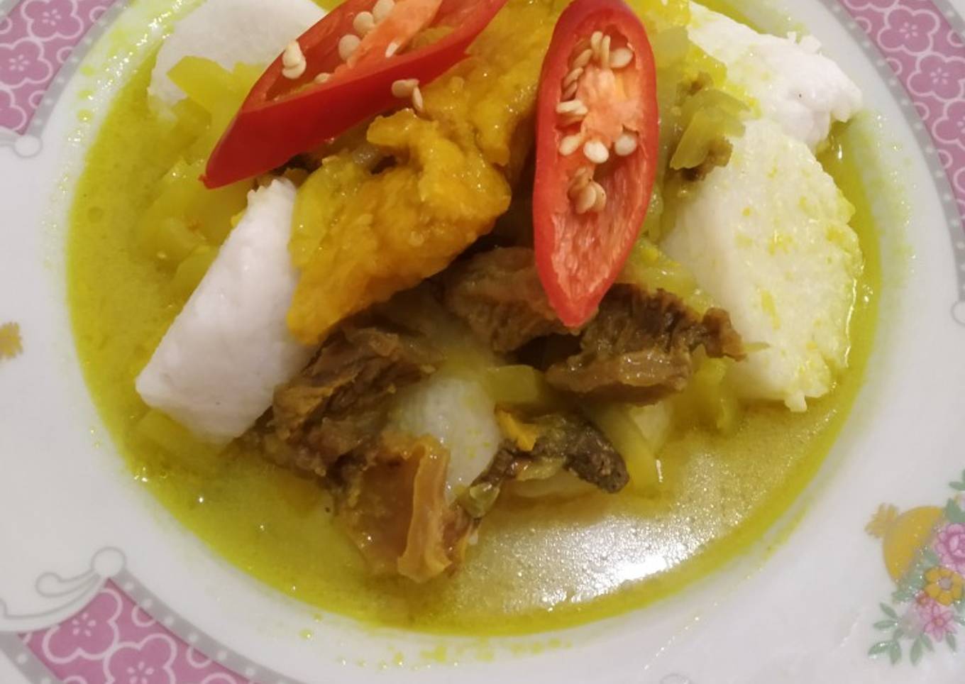 Lontong sayur tetelan sapi // sayur godog tetelan sapi